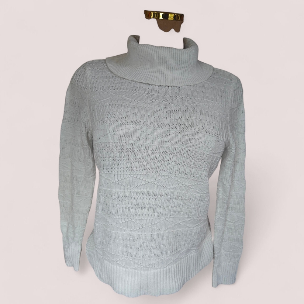 Elegant White Turtleneck Sweater